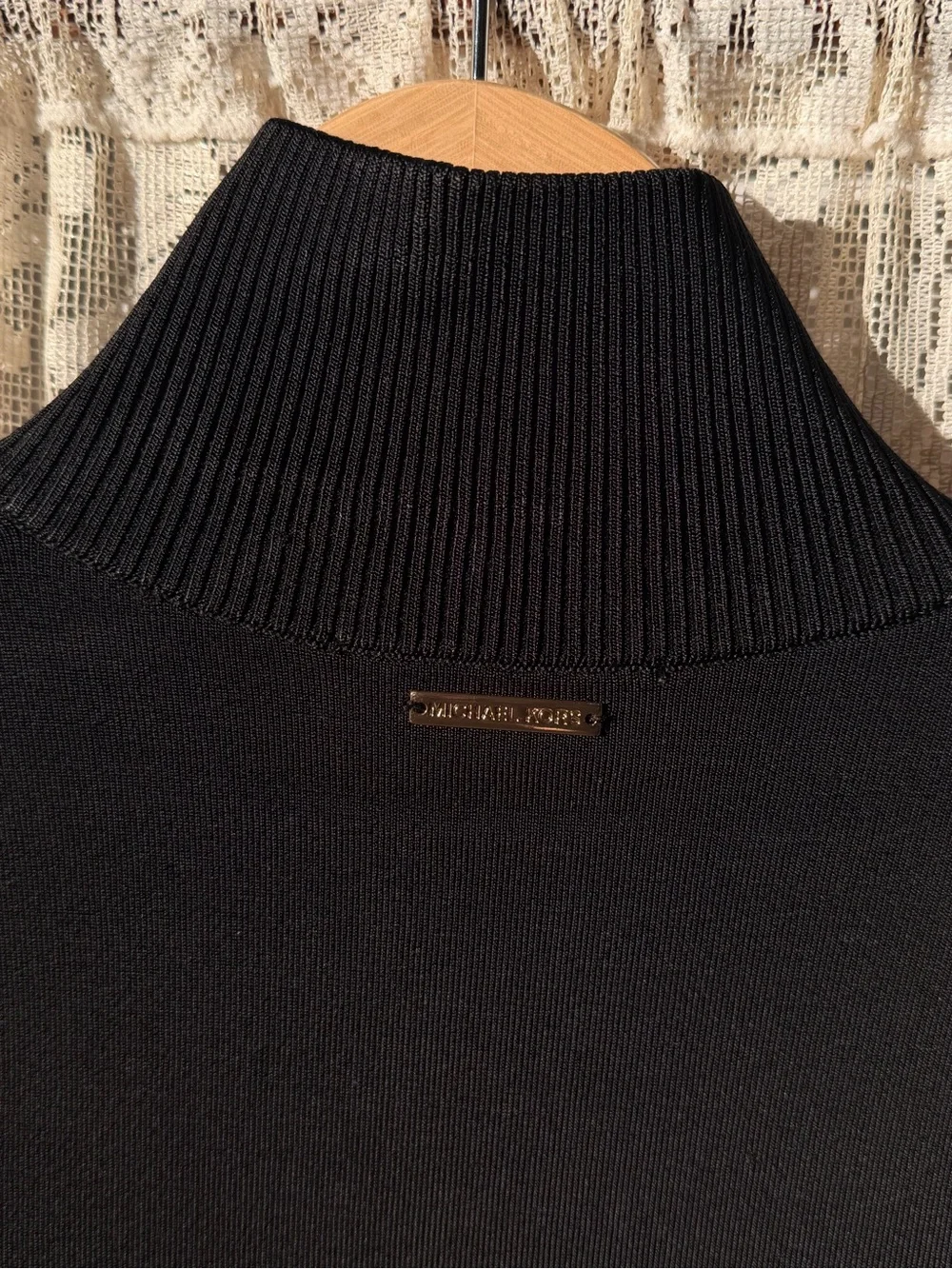 MICHAEL KORS NWT Black Gold Logo Zip Sweater Jacket XXS $175